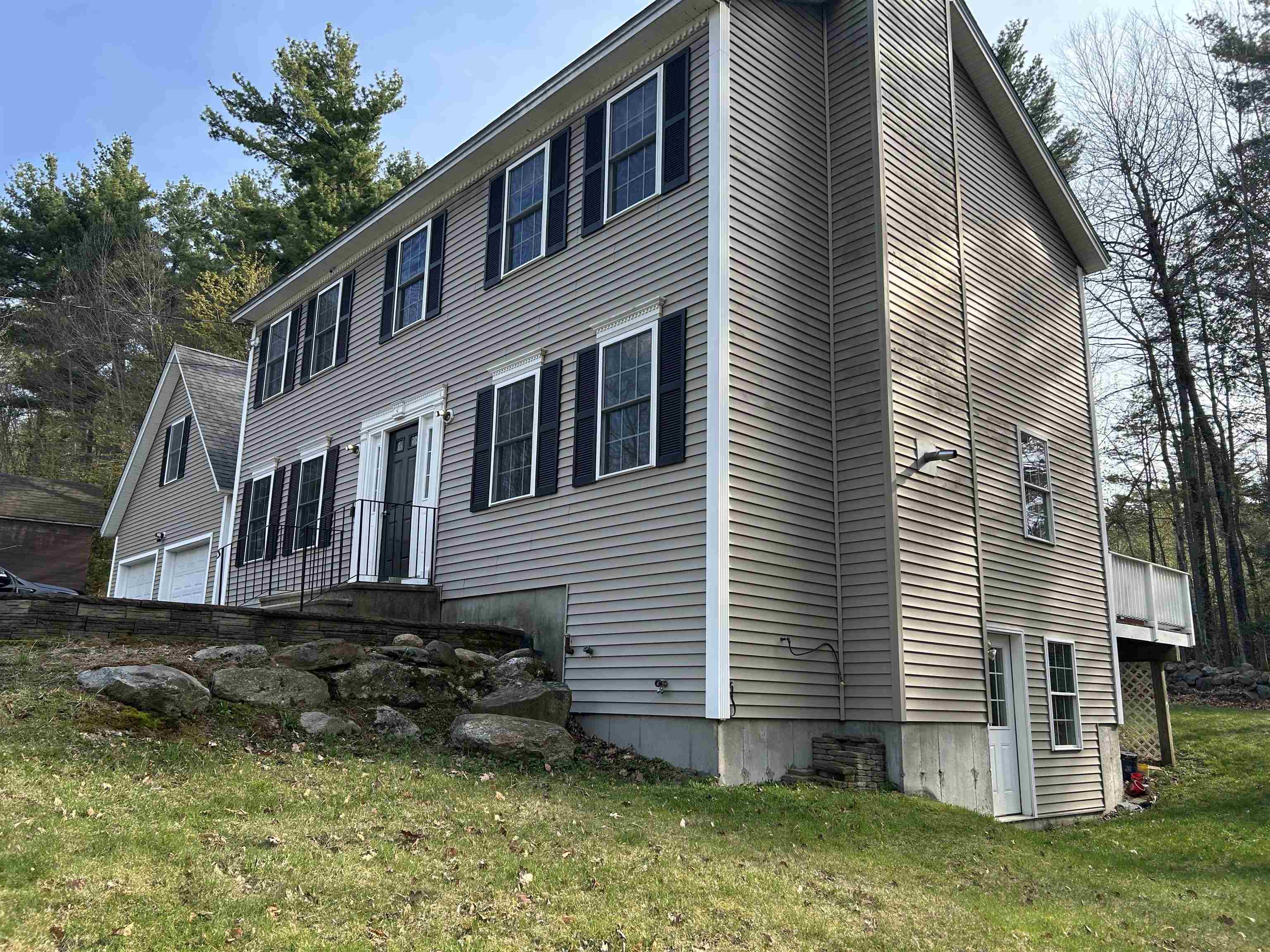 90 Cedar Ridge Drive
