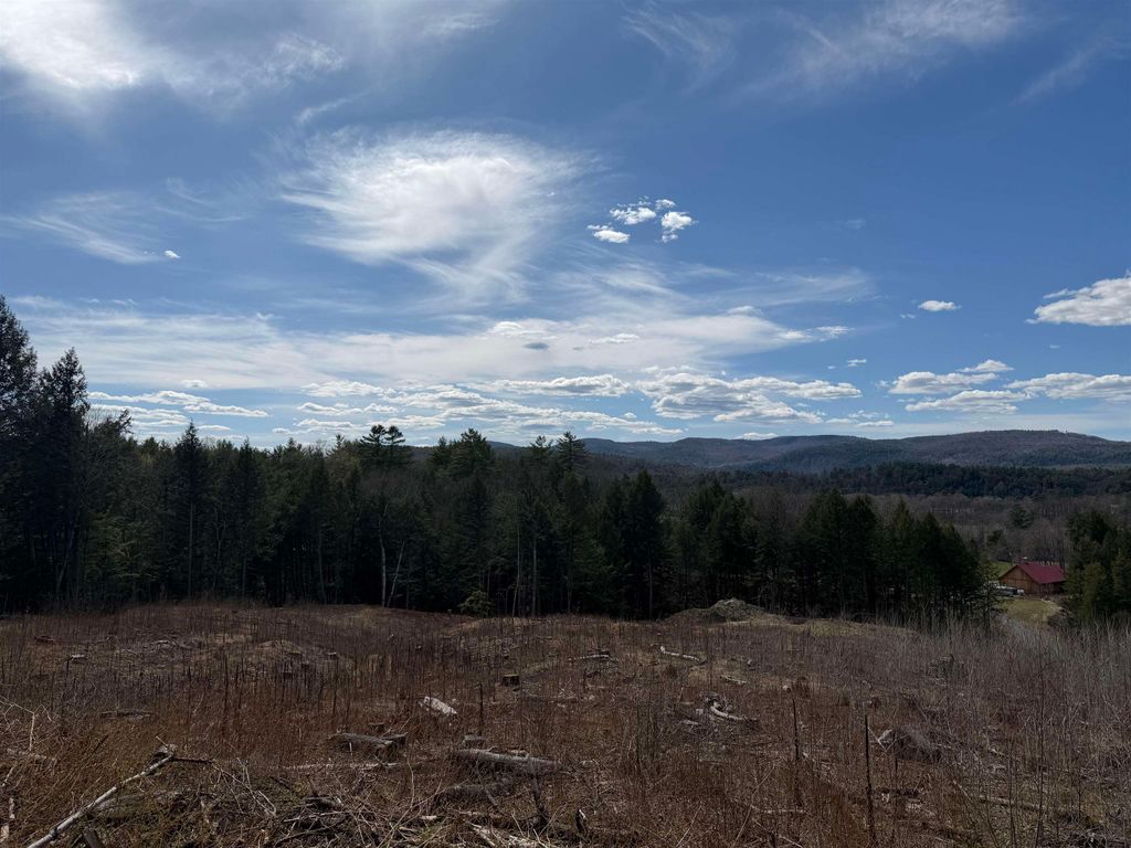 Photo of 972 Dartmouth College Highway, Orford, NH 03777 (MLS # 5085935)