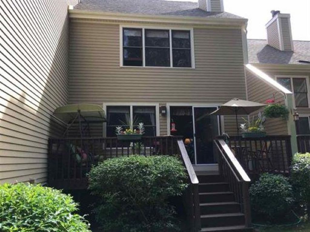 Photo of 141 Spinnaker Way, Portsmouth, NH 03801 (MLS # 5060106)