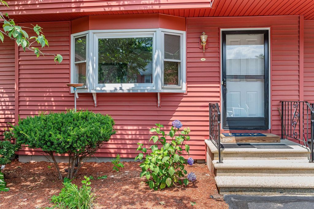 Photo of 44 Gillis Street #D, Nashua, NH 03060 (MLS # 5072285)
