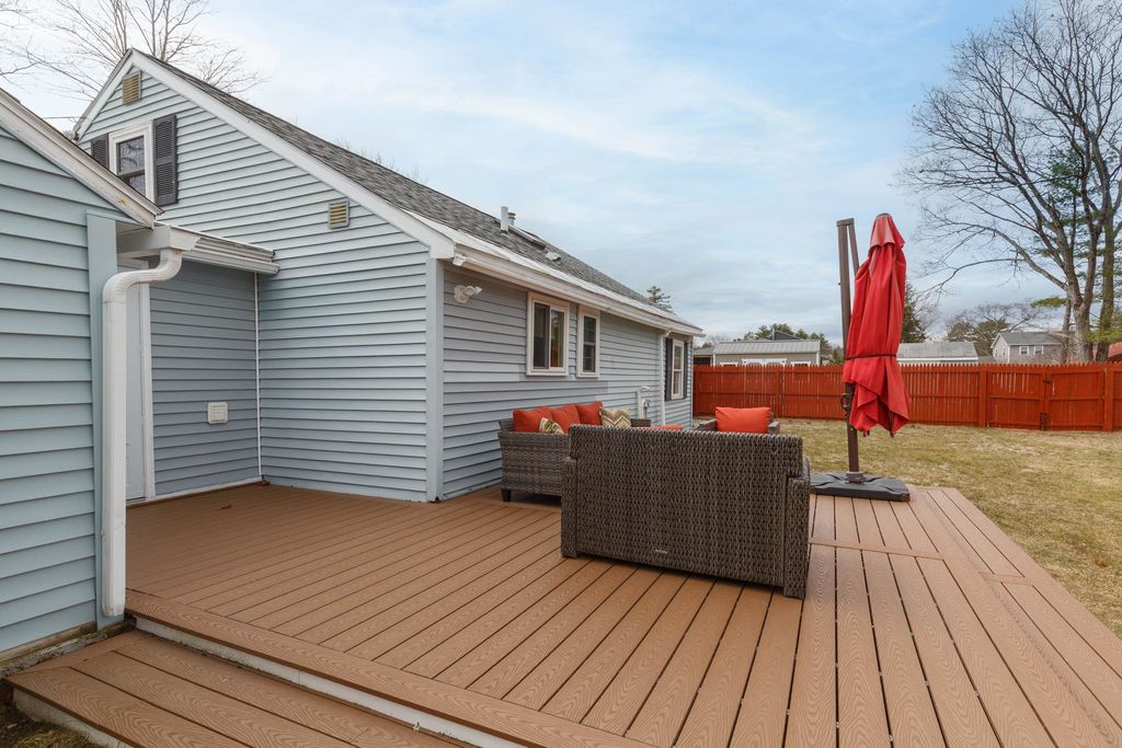 Photo of 21 Hobart Street, Concord, NH 03303 (MLS # 5081753)