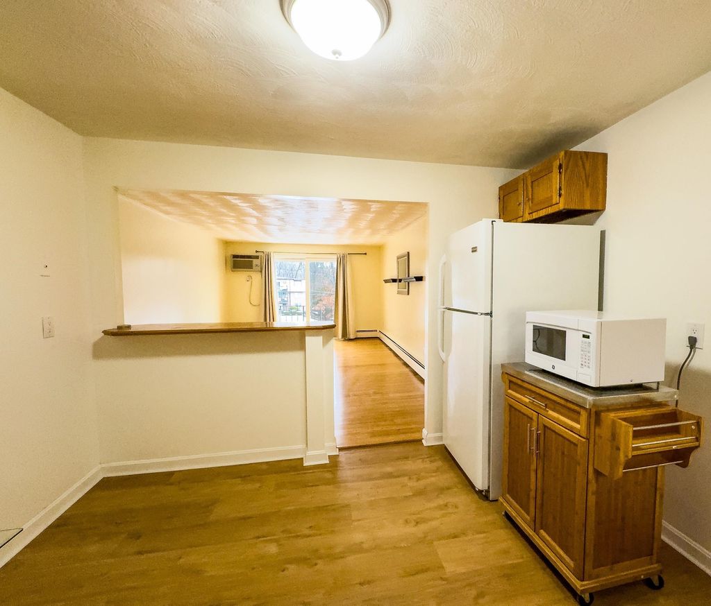 Photo of 13 Silvestri Circle #23, Derry, NH 03038 (MLS # 5075121)