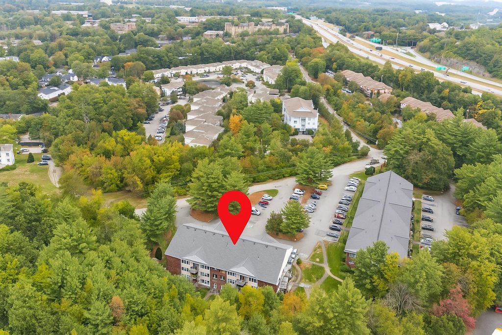 Photo of 6 Heritage Village Drive #408, Nashua, NH 03062 (MLS # 5062941)