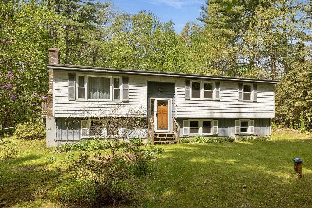 Photo of 28 Beech Hill Road, Exeter, NH 03833 (MLS # 5089673)