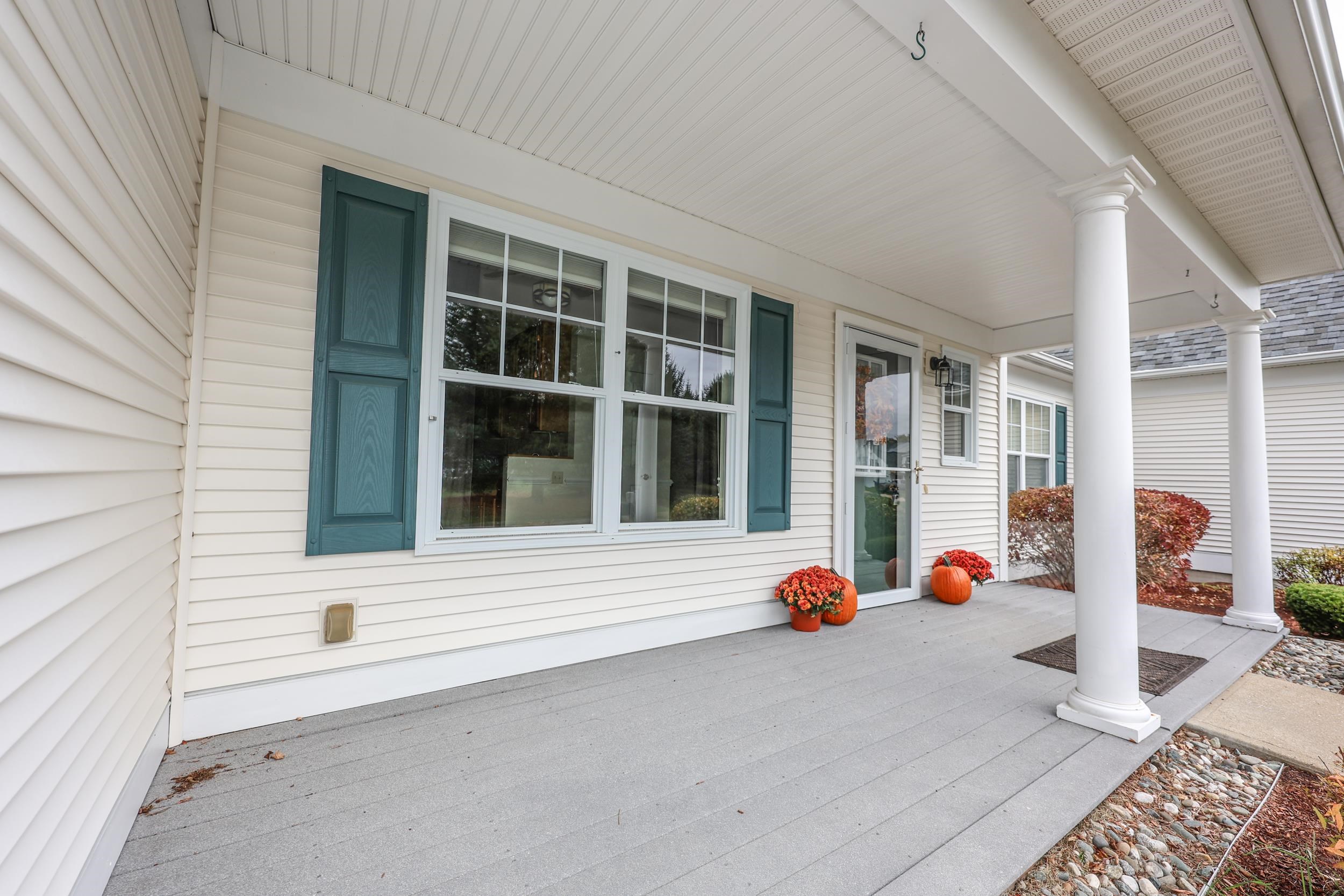 4 Bow Center Road F2