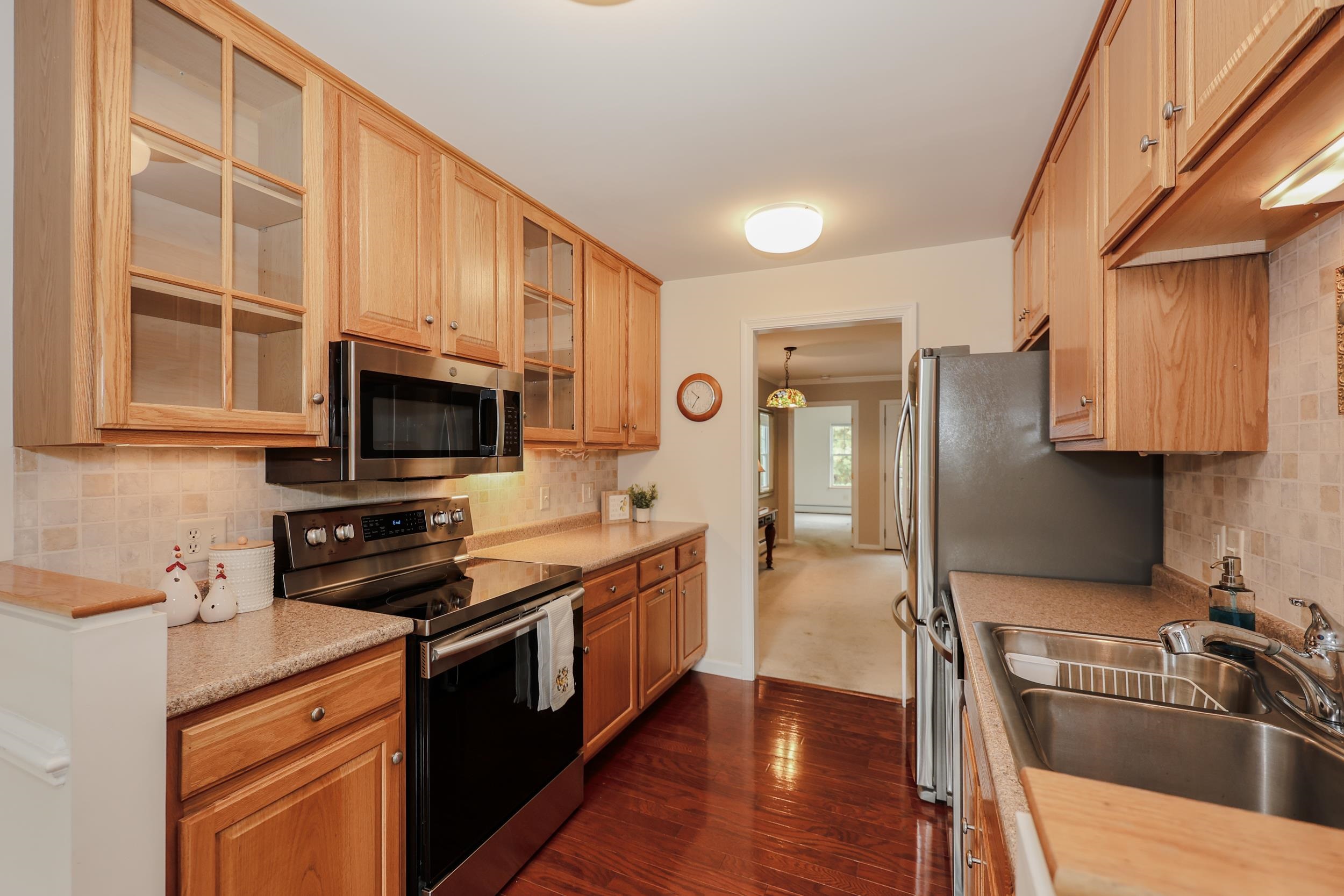 4 Bow Center Road F2