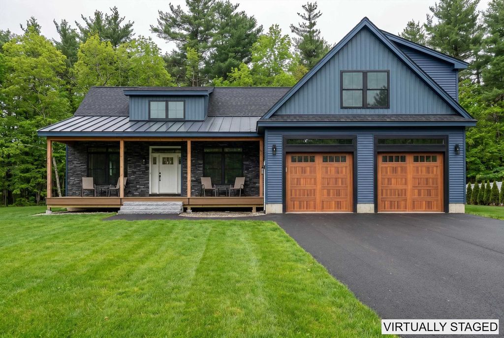 Photo of 14 Stacey Lane #2, Chester, NH 03036 (MLS # 5084563)