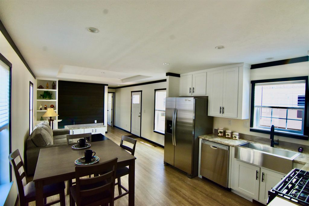 Photo of 695 Dartmouth College Highway #15, Lebanon, NH 03766 (MLS # 5074196)