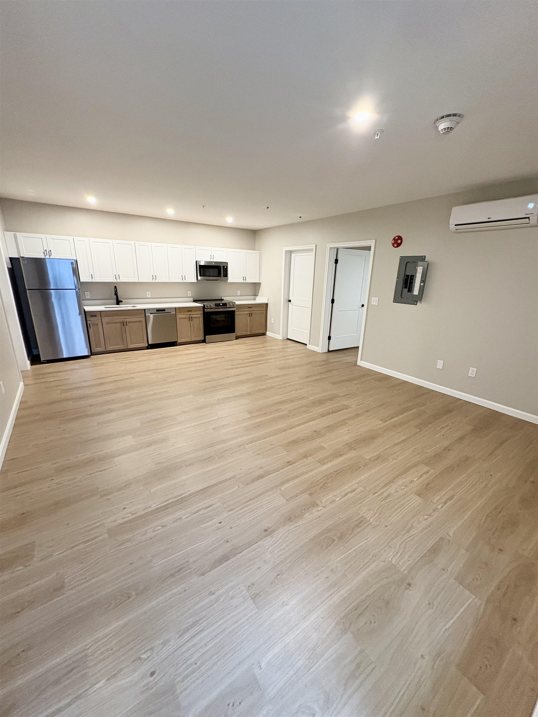 15 Mountain Road 101