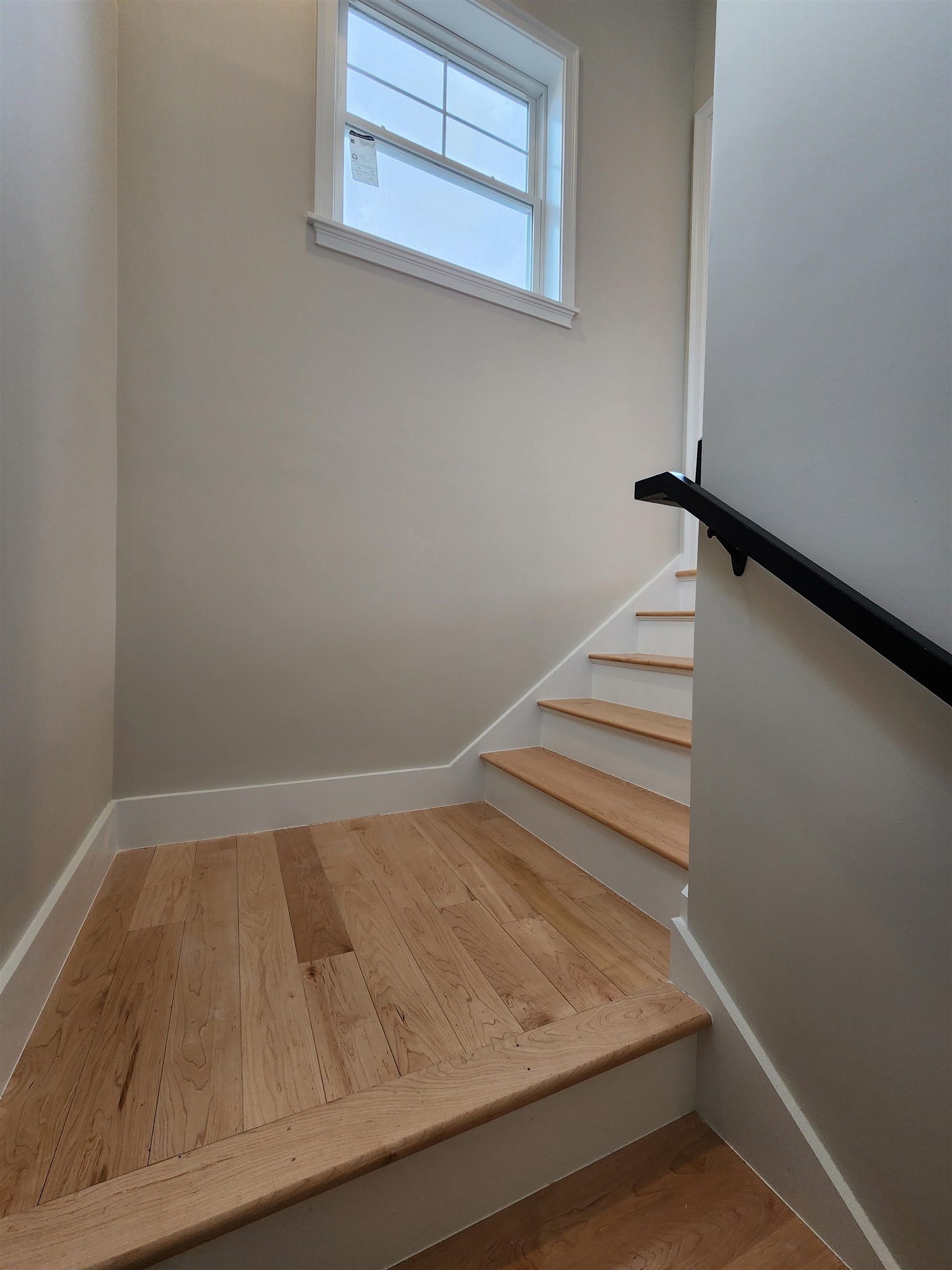 Chichester, New Hampshire 03258, United States, 2 Bedrooms Bedrooms, ,2 BathroomsBathrooms,Residential,Active,94939