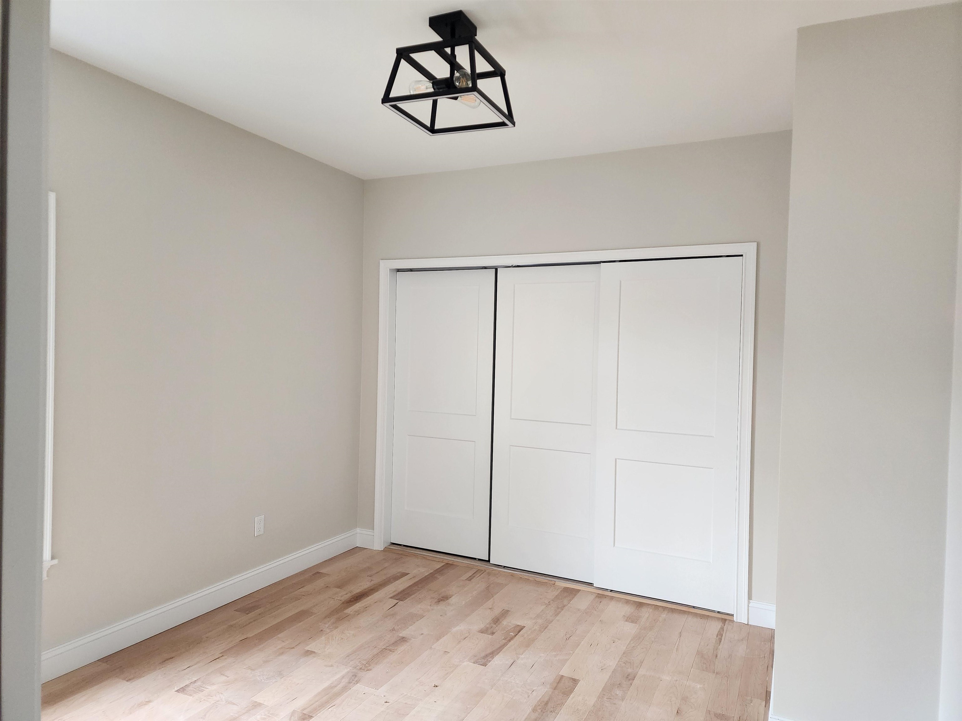 Chichester, New Hampshire 03258, United States, 2 Bedrooms Bedrooms, ,2 BathroomsBathrooms,Residential,Active,94939