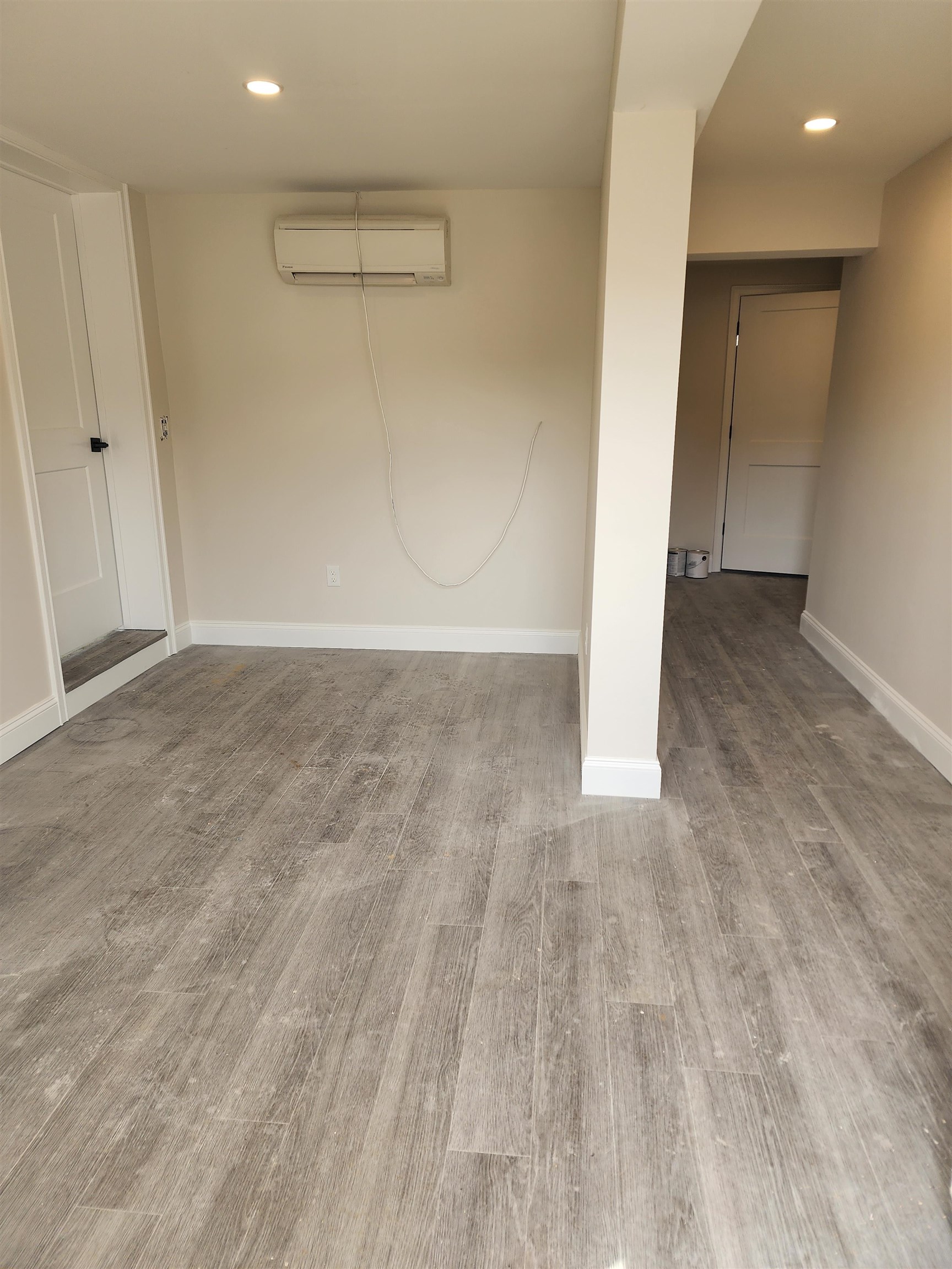 Chichester, New Hampshire 03258, United States, 2 Bedrooms Bedrooms, ,2 BathroomsBathrooms,Residential,Active,94939