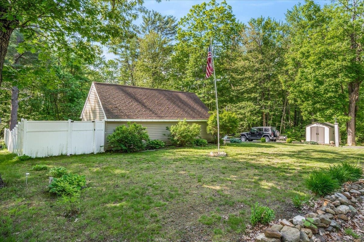 Rochester, New Hampshire 03867, United States, 3 Bedrooms Bedrooms, ,2 BathroomsBathrooms,Residential,Active,145853