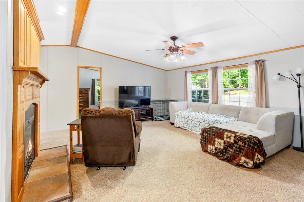 Rochester, New Hampshire 03867, United States, 3 Bedrooms Bedrooms, ,2 BathroomsBathrooms,Residential,Active,145853