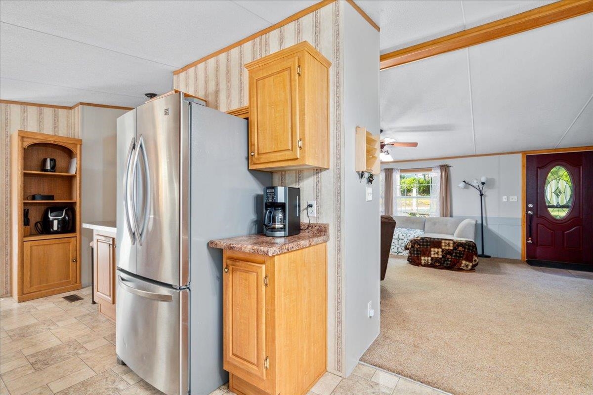 Rochester, New Hampshire 03867, United States, 3 Bedrooms Bedrooms, ,2 BathroomsBathrooms,Residential,Active,145853