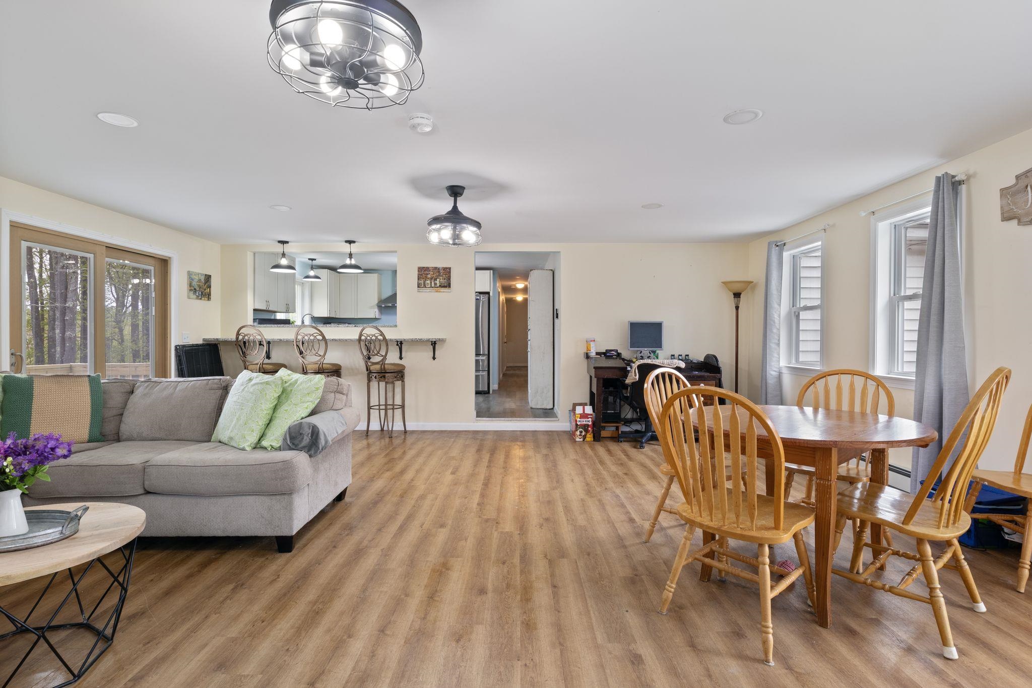 2 Marblehead Road