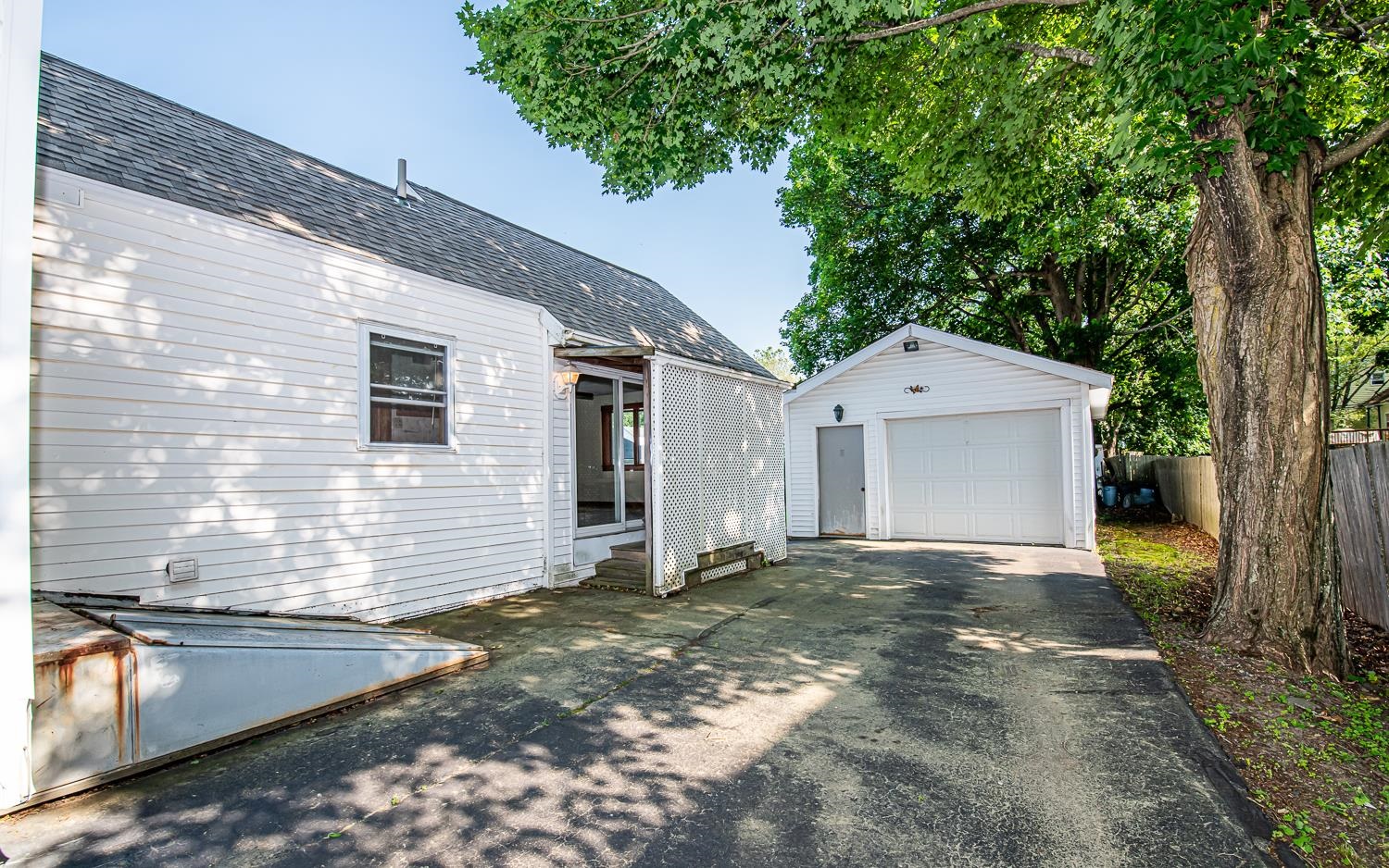 4 Walnut Street