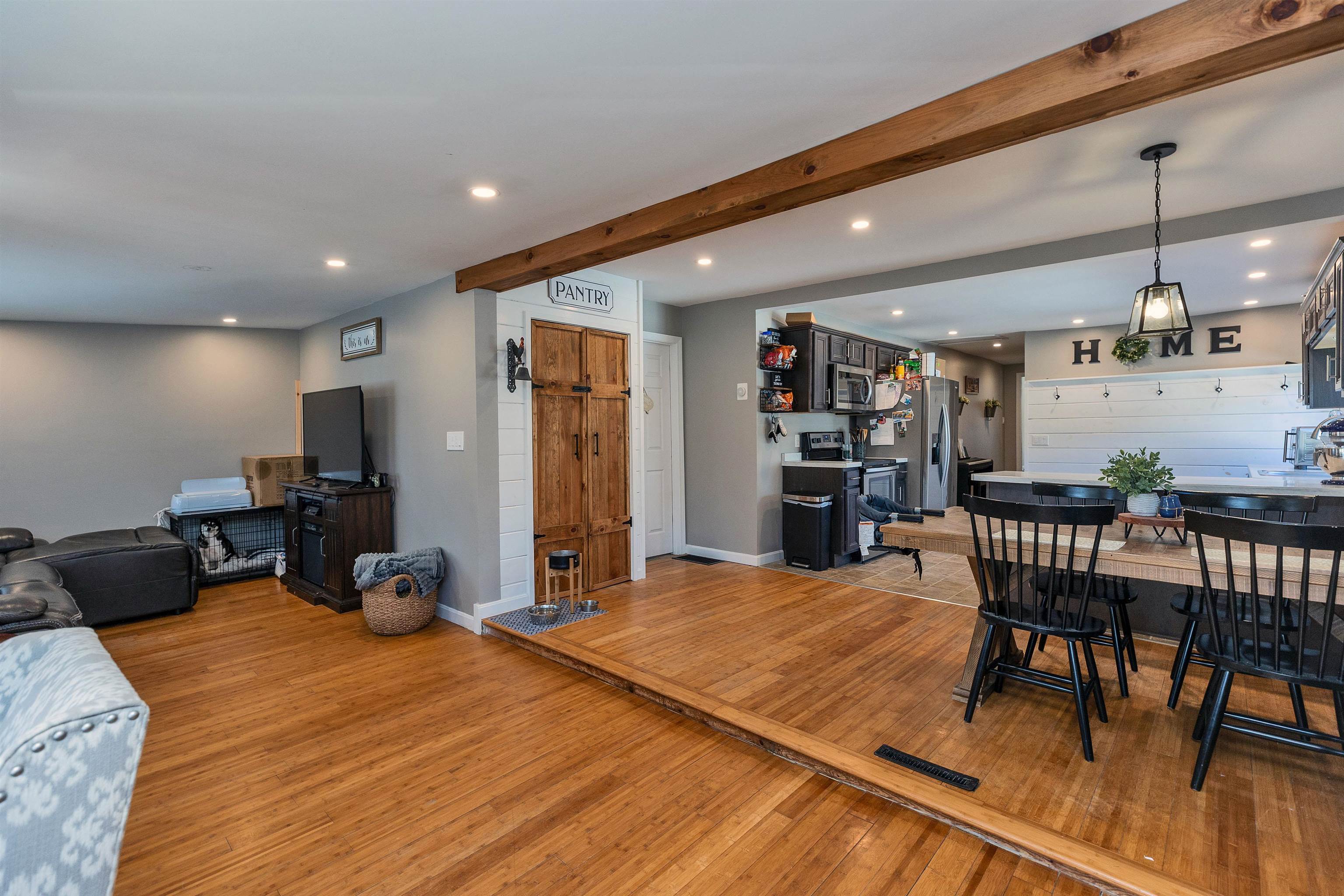 6 Greta Avenue