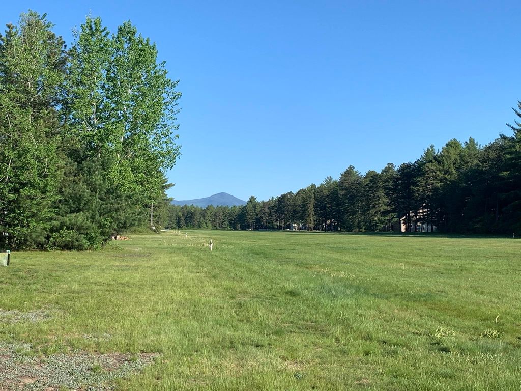 Photo of 9 Apache Lane #2, Ossipee, NH 03890 (MLS # 5066878)