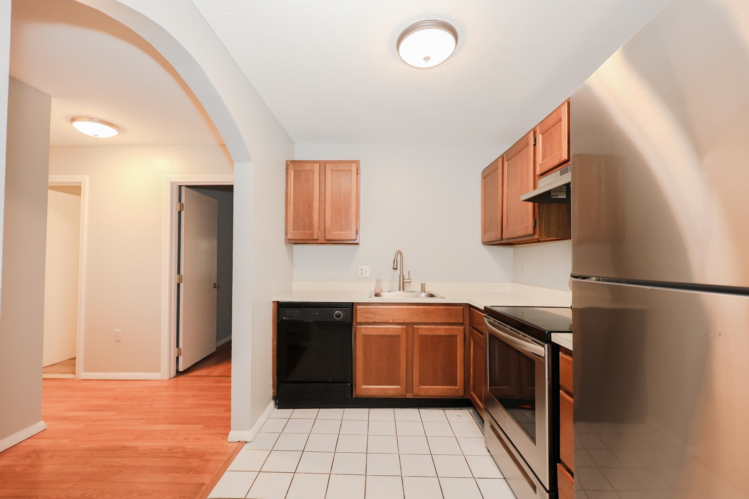 4 Fairfax Avenue 324