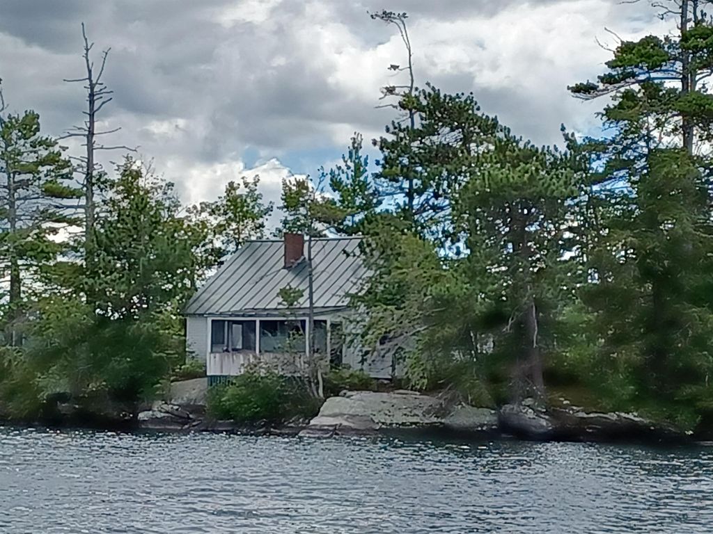 Photo of 1 Turtle Island, Meredith, NH 03253 (MLS # 5067395)