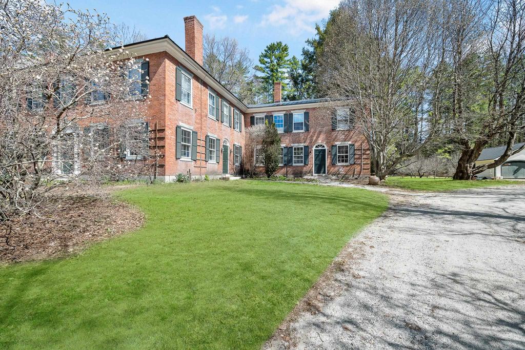 Photo of 860 NH Route 175, Holderness, NH 03245 (MLS # 5086785)