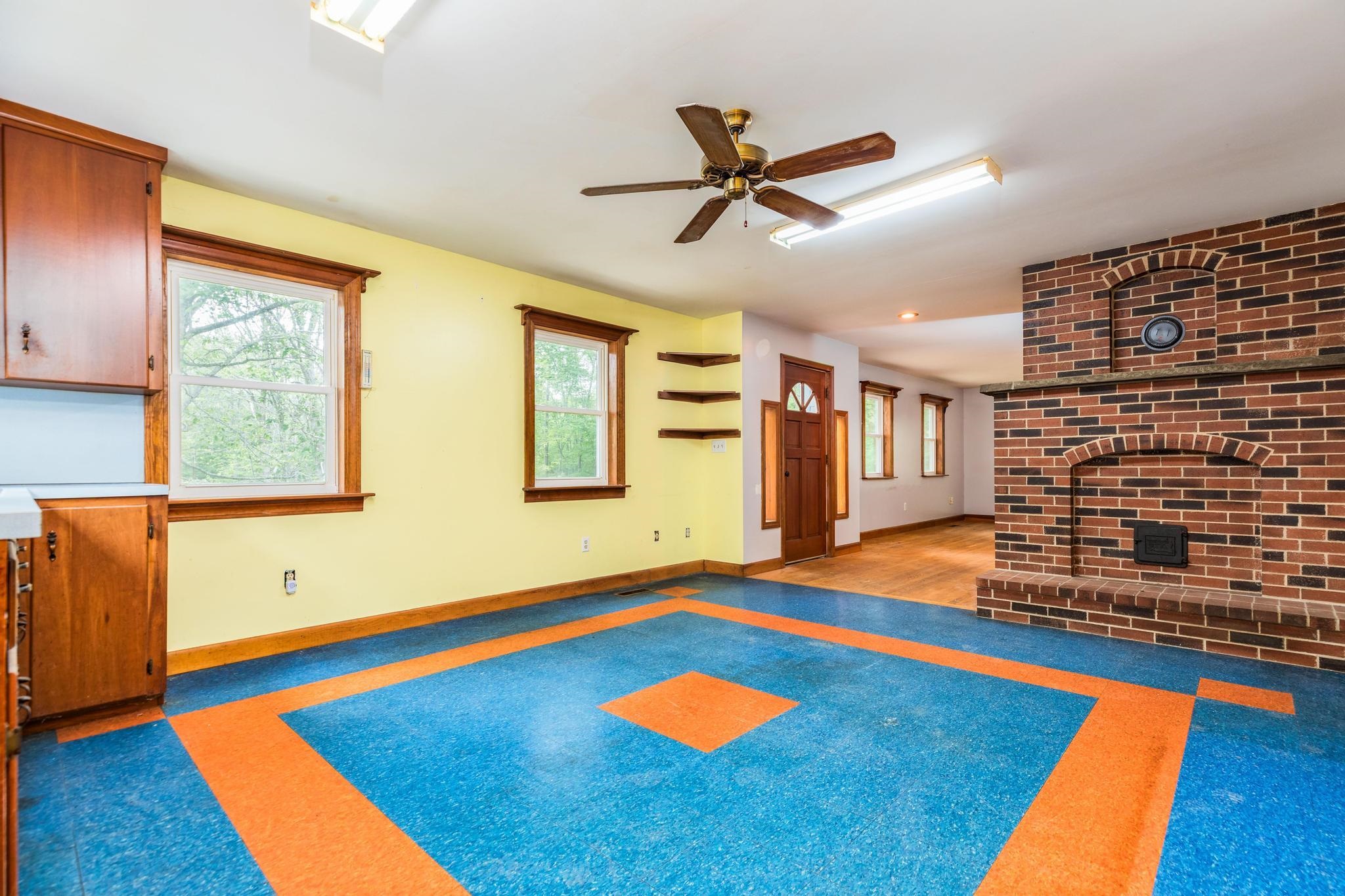120 Old Lee Road