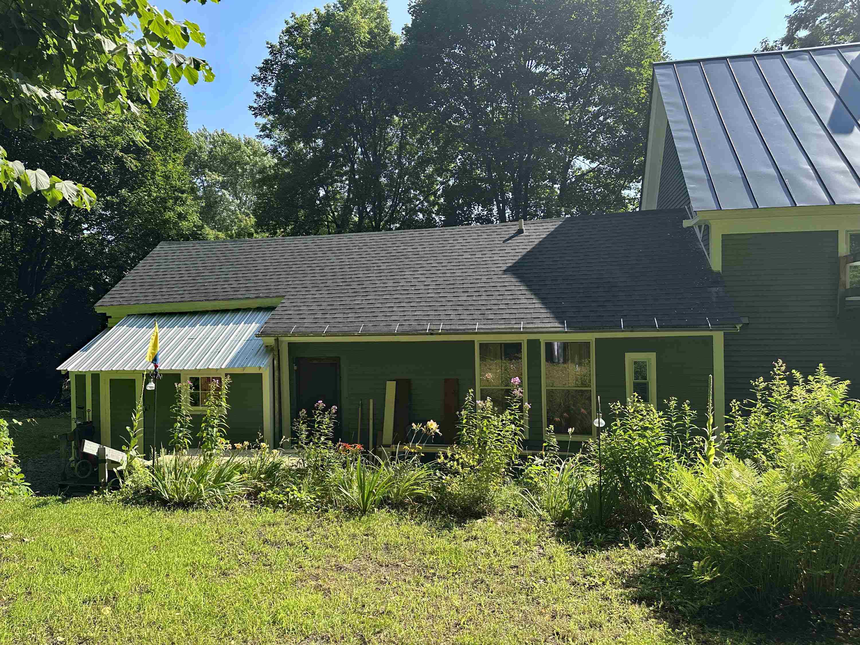 67 Williams Street Extension