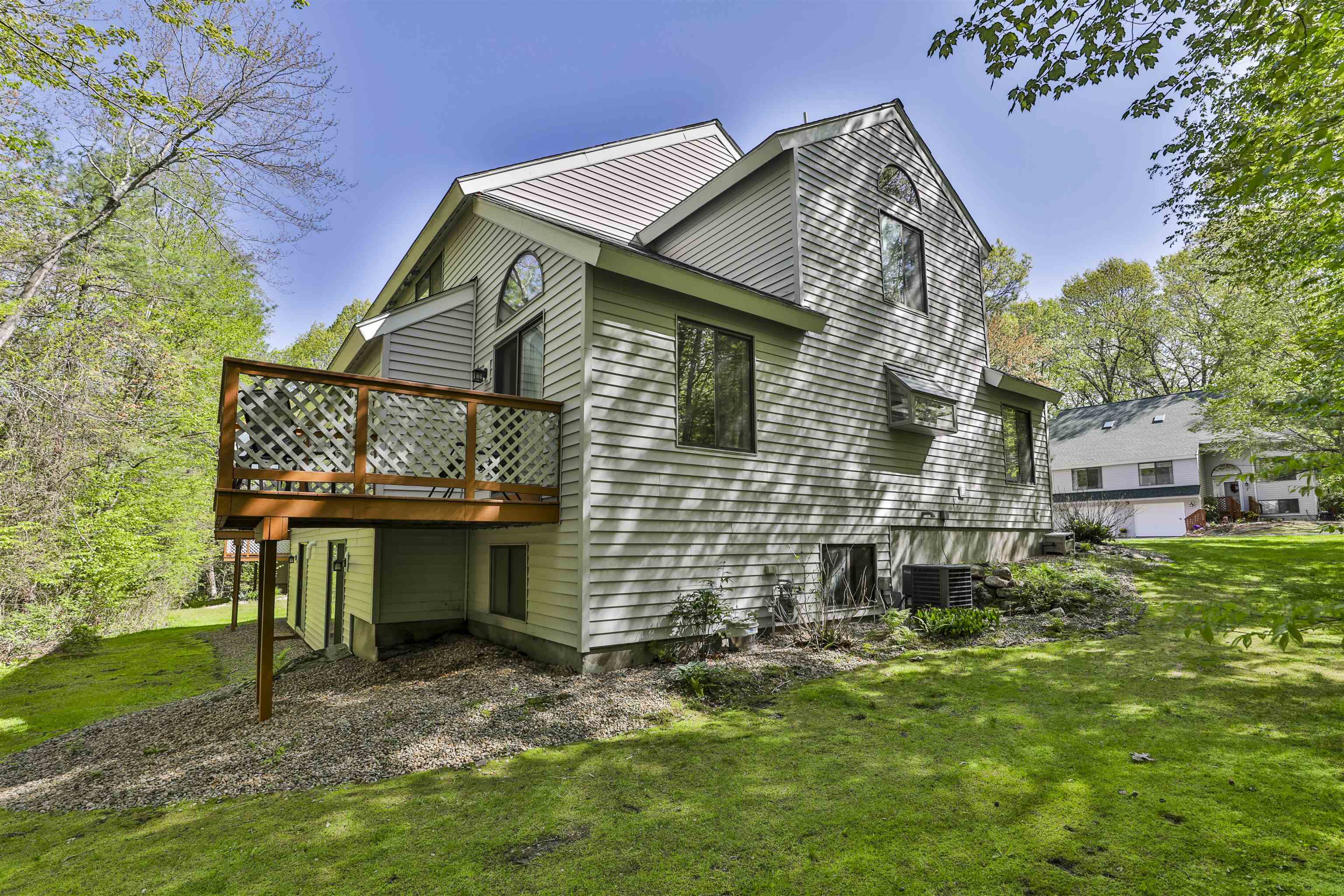 8 Overlook Drive