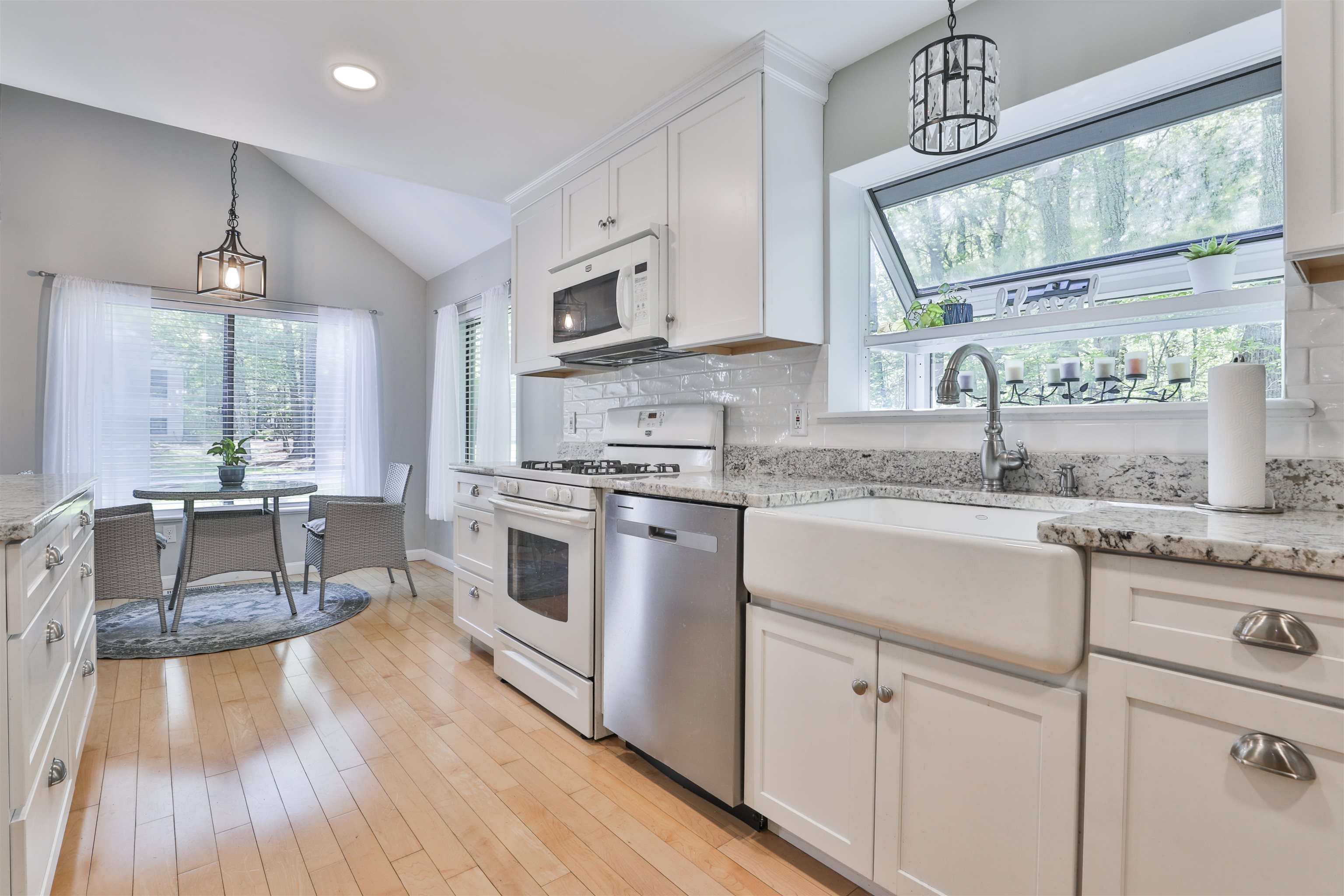 8 Overlook Drive