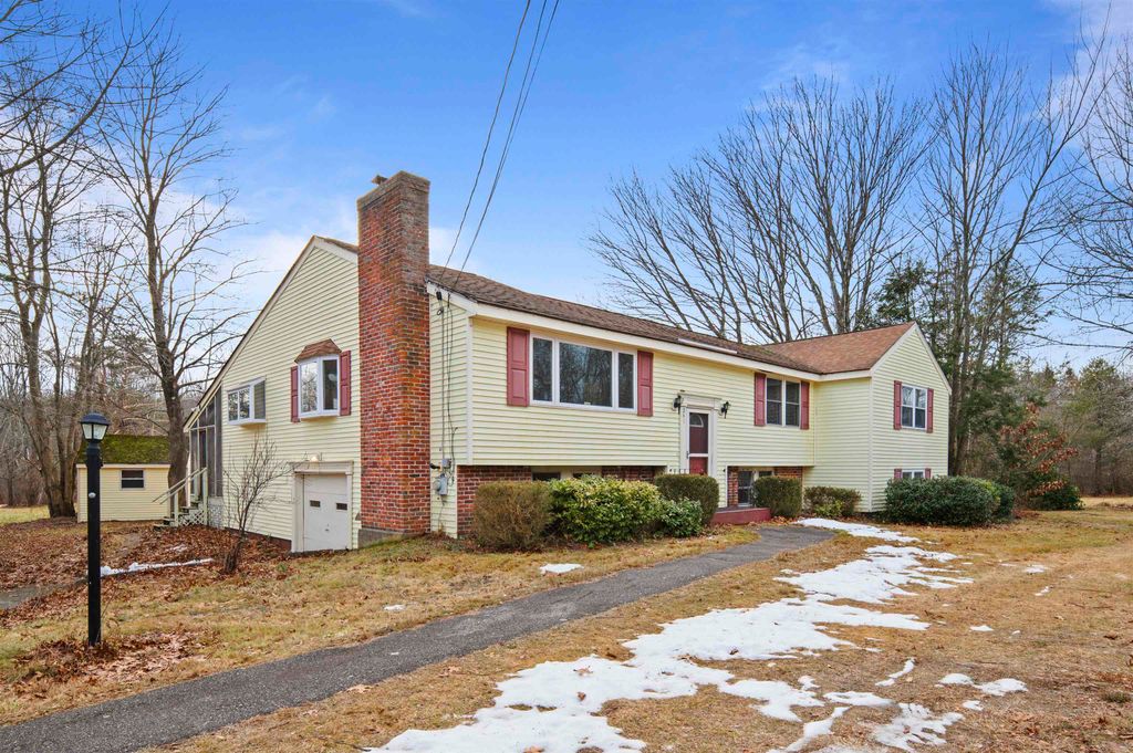 Photo of 241 East Road, Hampstead, NH 03841 (MLS # 5072692)