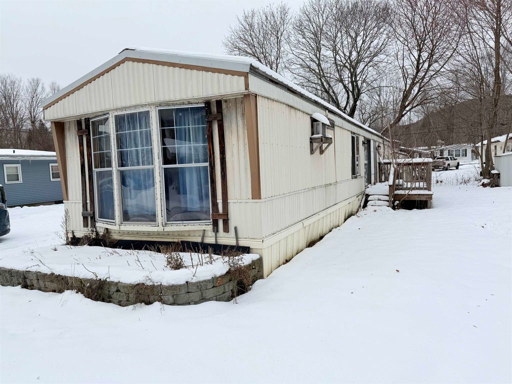 Photo of 56 Daniels Drive, Enfield, NH 03748 (MLS # 5072004)