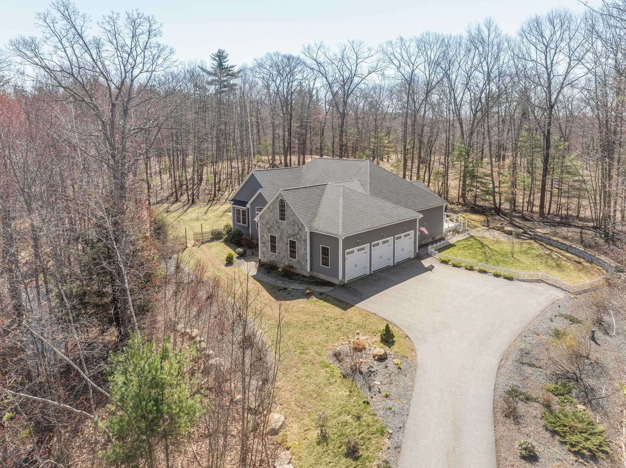 East Kingston, New Hampshire 03827, United States, 3 Bedrooms Bedrooms, ,3 BathroomsBathrooms,Residential,Pending,114185 East Kingston, New Hampshire 03827, United States, 3 Bedrooms Bedrooms, ,3 BathroomsBathrooms,Residential,Pending,114185