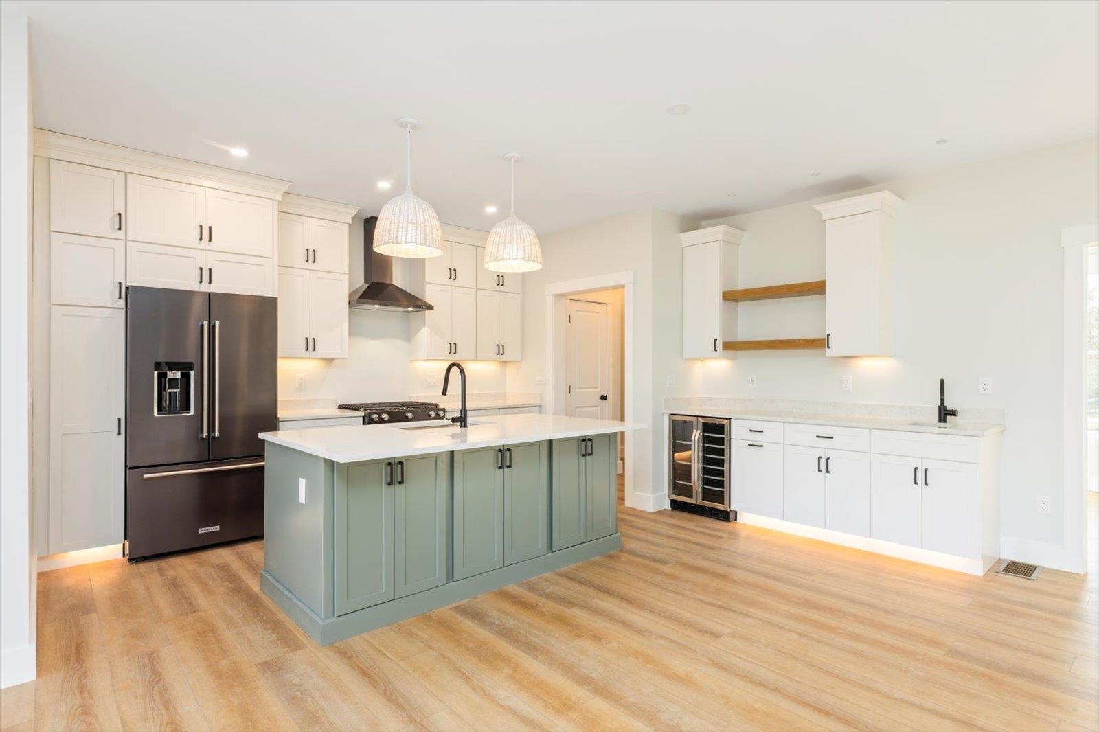 18 Roberts Drive Unit#1