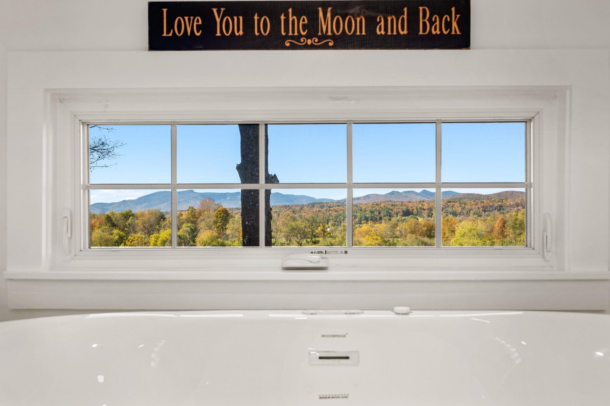 Stowe, Vermont 05672, United States, 2 Bedrooms Bedrooms, ,3 BathroomsBathrooms,Residential,Active,221995