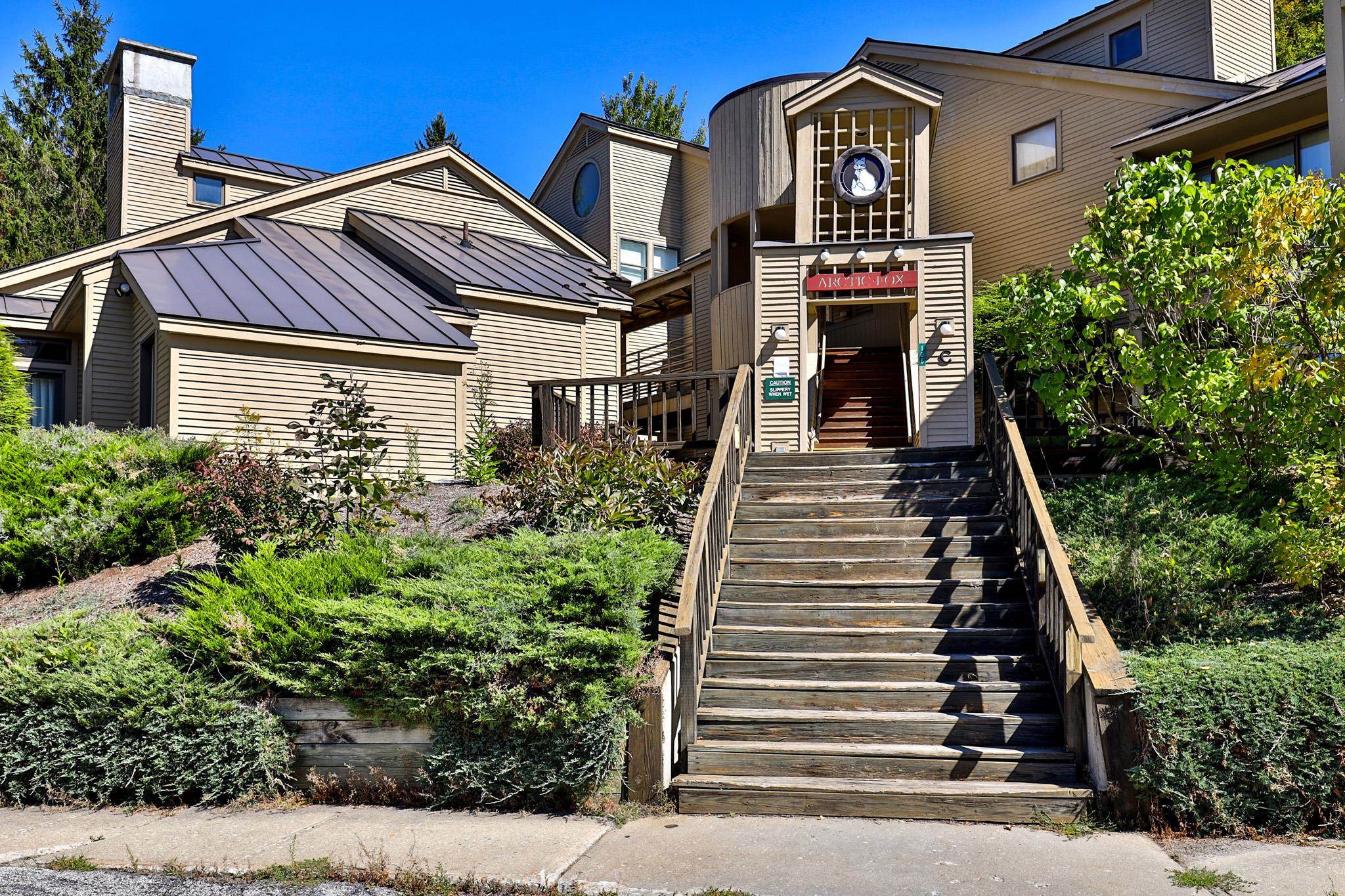 106 Fox Hollow Village C-1