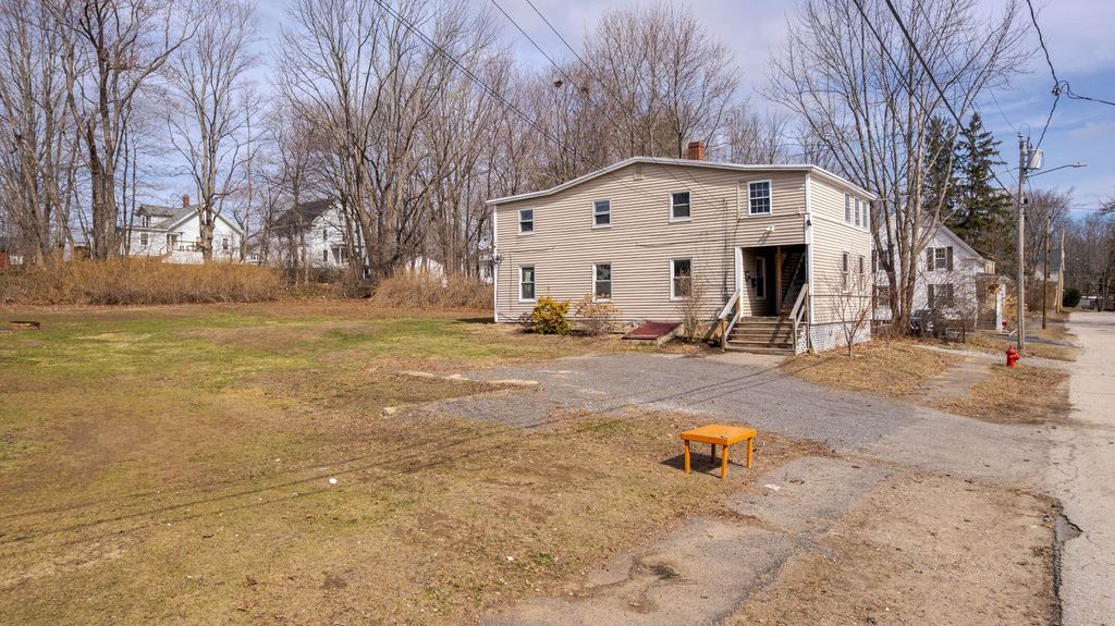 Photo of 21 Hanson Street, Somersworth, NH 03878 (MLS # 5082618)