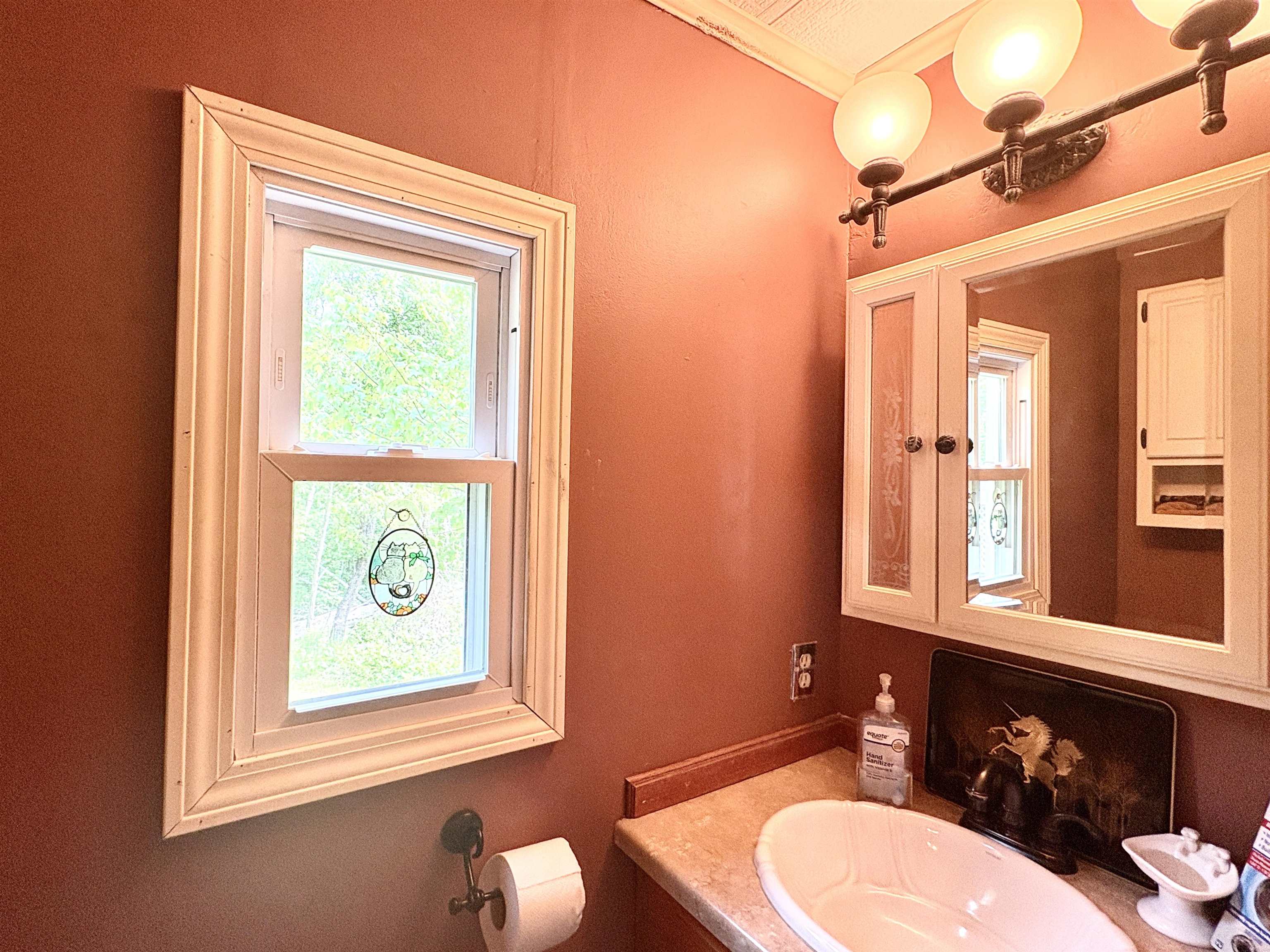 Raymond, New Hampshire 03077, United States, 2 Bedrooms Bedrooms, ,1 BathroomBathrooms,Residential,Active,145891