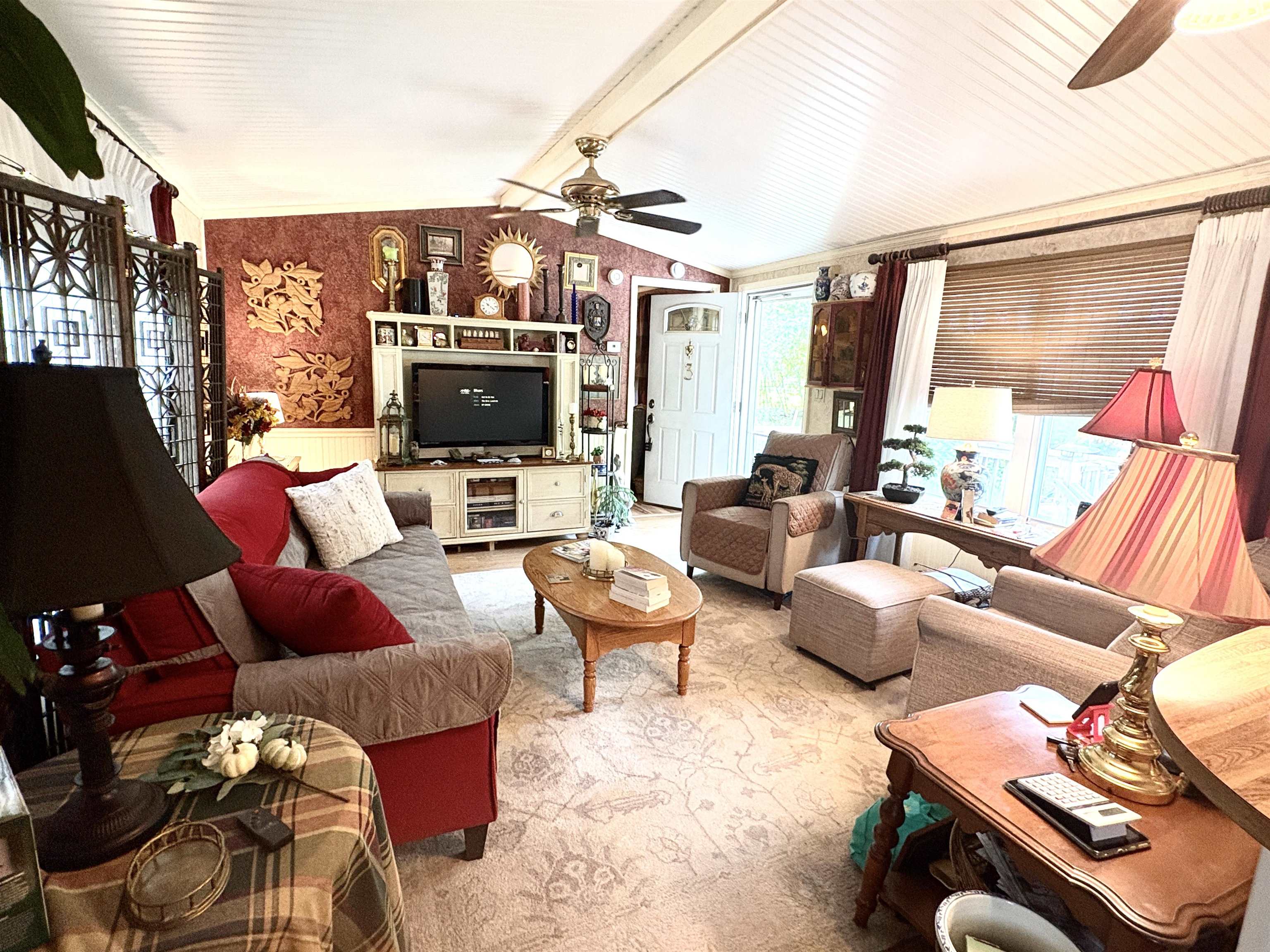 Raymond, New Hampshire 03077, United States, 2 Bedrooms Bedrooms, ,1 BathroomBathrooms,Residential,Active,145891