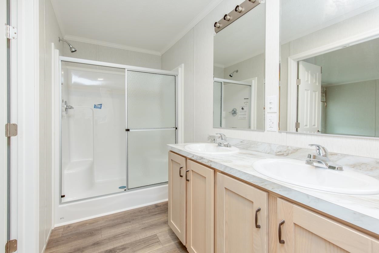 Concord, New Hampshire 03303, United States, 2 Bedrooms Bedrooms, ,2 BathroomsBathrooms,Residential,Active,183716