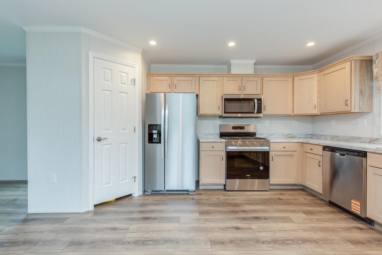 Concord, New Hampshire 03303, United States, 2 Bedrooms Bedrooms, ,2 BathroomsBathrooms,Residential,Active,183716