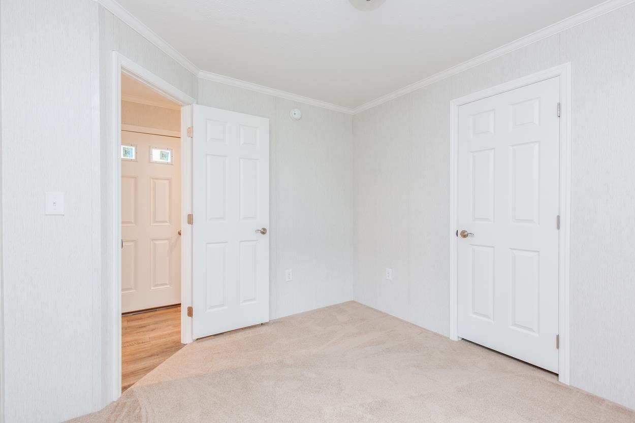 Concord, New Hampshire 03303, United States, 2 Bedrooms Bedrooms, ,2 BathroomsBathrooms,Residential,Active,183716