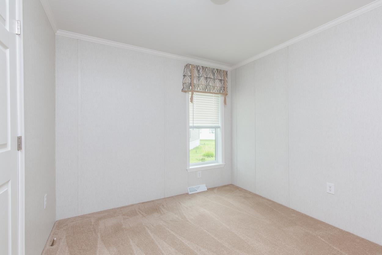 Concord, New Hampshire 03303, United States, 2 Bedrooms Bedrooms, ,2 BathroomsBathrooms,Residential,Active,183716