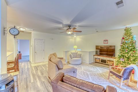 9 Blueberry Hill Road 8 Plymouth NH 03264