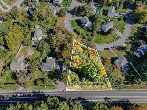 22 Harmony Lane Hooksett NH 03106