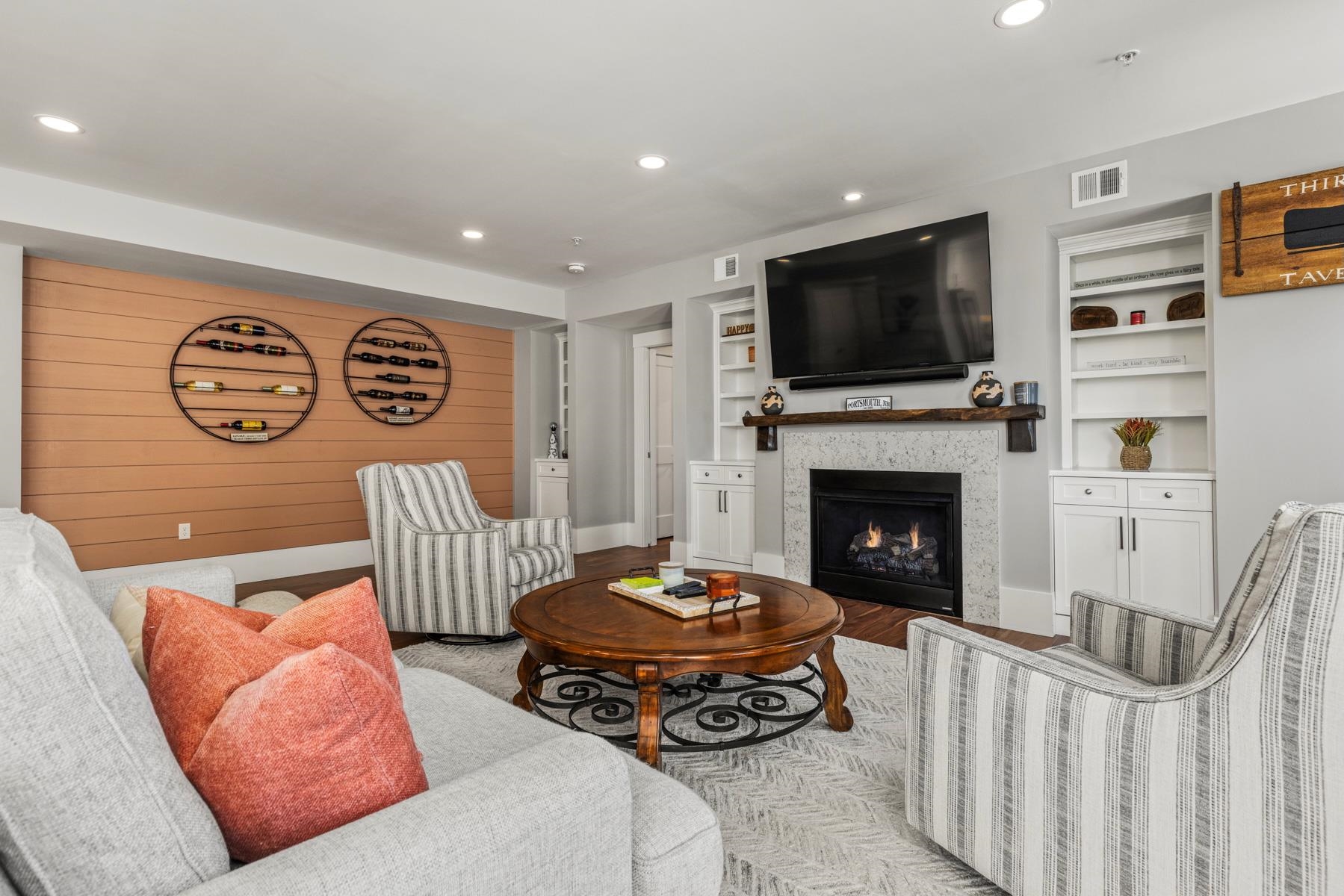 50 Maplewood Avenue 208