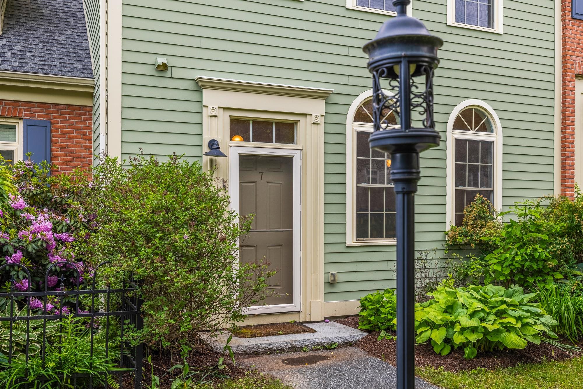 7 Shadow Brook Drive