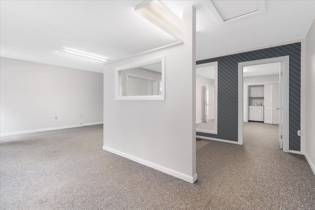 Amherst, New Hampshire 03031, United States, ,Commercial,Active,43469