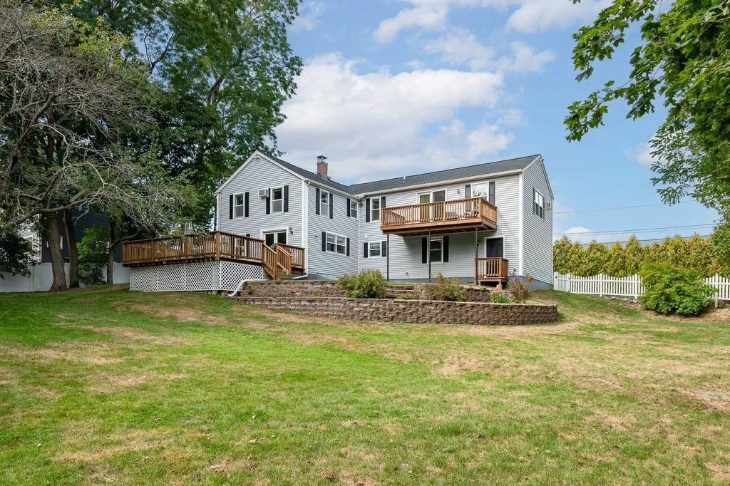 Photo of 51 Granite Street, Portsmouth, NH 03801 (MLS # 5061930)