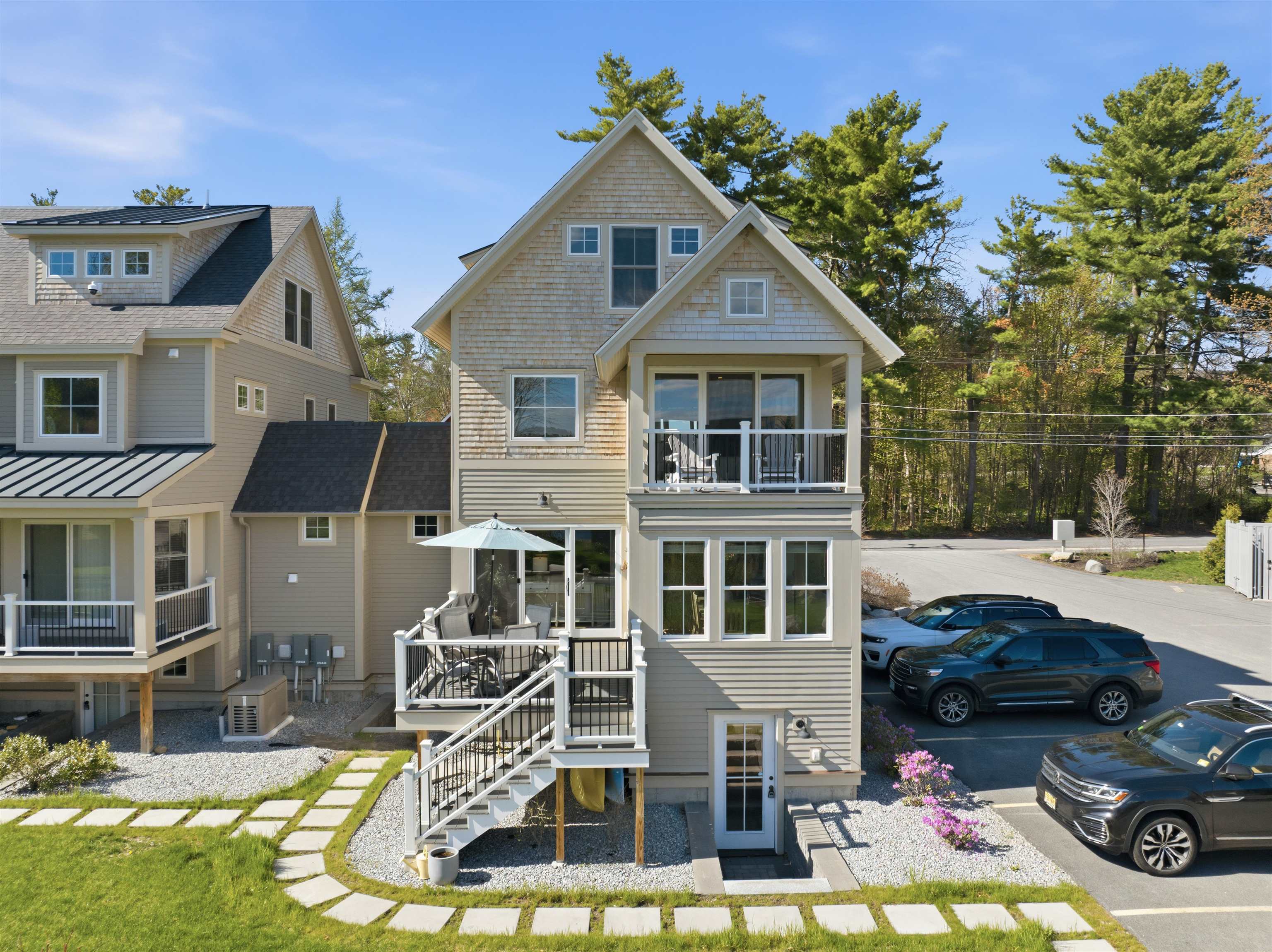 14A Lake Shore Drive